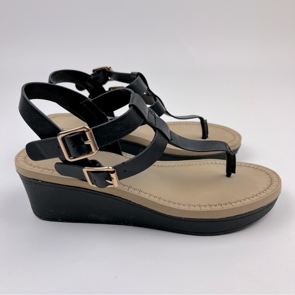 Journee Collection Bianca Wedge Sandal T Strap Black Tan Open Toe